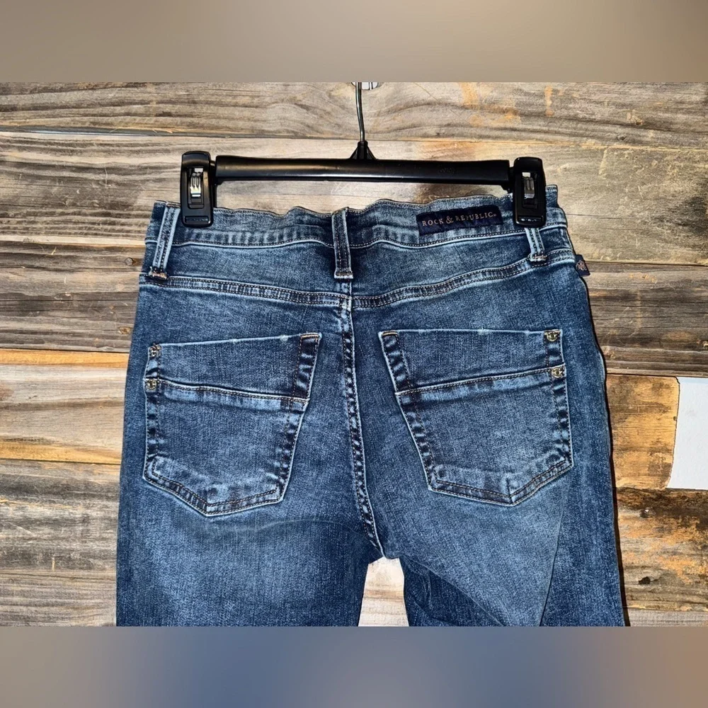 Rock & Republic women’s jeans-size 8. Kashmiere Ankle. Skinny jeans.
